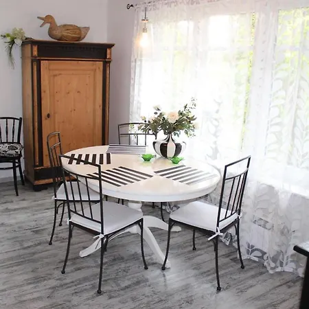 Bahlmann Apartment *